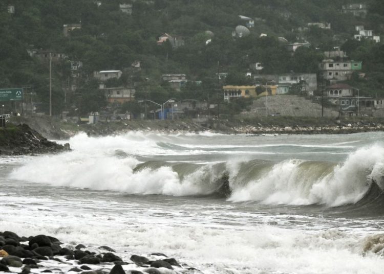 Los daños causados por Melissa están estimados en US$8,800 millones.