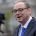 Kevin Hassett asegura que el impacto del conflicto será temporal para la economía.
