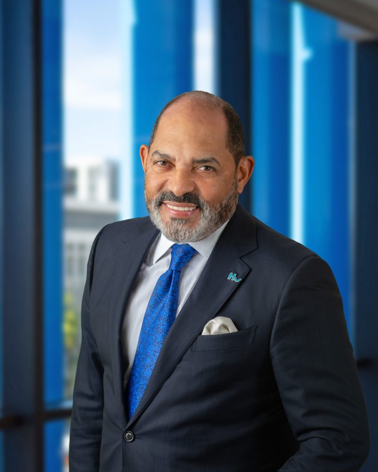 José Zapata, gerente general de Humano Seguros.