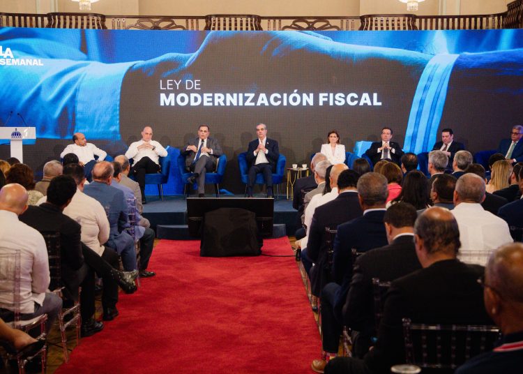 El Gobierno va a gastar la totalidad de los que le ingrese de la reforma fiscal, por lo que el déficit no baja.