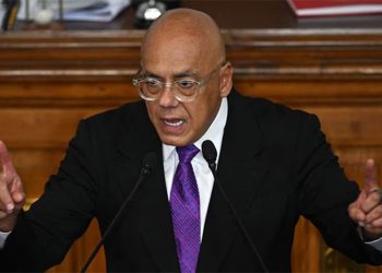 Rodríguez, indicó que "este proceso de excarcelación" está "ocurriendo desde este mismo momento".