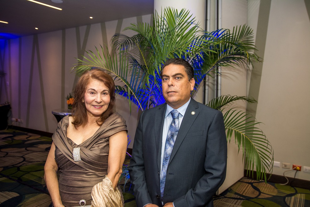 josefina solomon y alfred malek