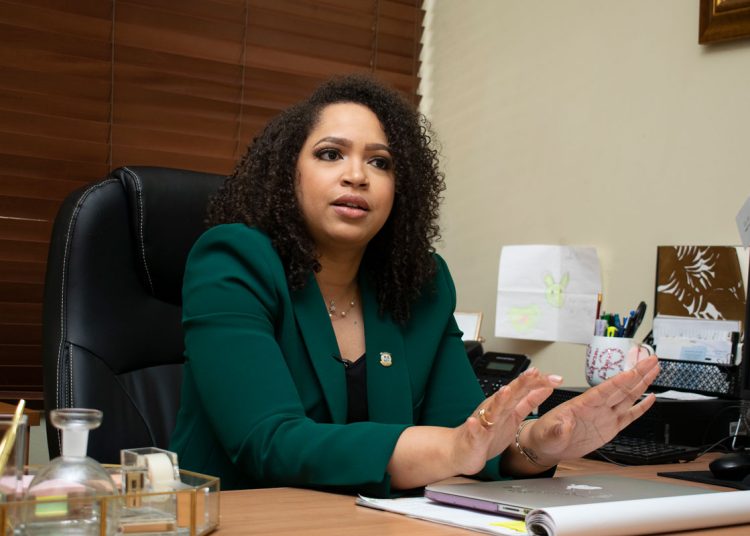 La diputada Juliana O'Neal. | Luilly Luis