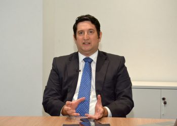 El gerente senior de EY Law, Ernst & Young, Julio Muñoz Rodríguez. |  Lésther Alvarez