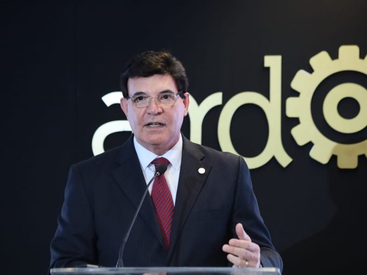Julio Virgilio Brache, presidente de la AIRD. | Fuente externa.