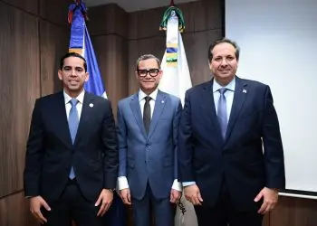 El CNSS es responsable de establecer las políticas y regular el funcionamiento del Sistema Dominicano de Seguridad Social.