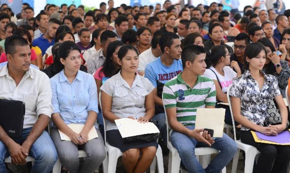 feria de empleo organizada por wall mart
