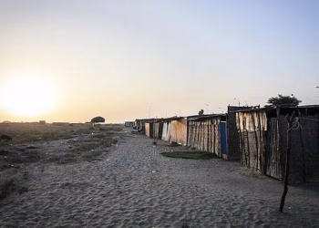 Latinoamérica, considerada la región más desigual del mundo, cerró tanto 2023 como 2024 con un crecimiento del 2.3%.