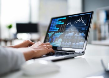 La adopción de esta tecnología en el sector bancario dominicano ha crecido significativamente, pasando de un 18% en 2021 a un 36% de las EIF al cierre de 2024, según el ranking de digitalización de la SB.