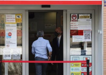 La tasa de paro de juvenil de España fue del 25.9%.