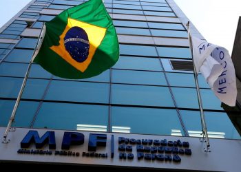 Fotografía de la sede del Ministerio Público Federal en Curitiba, Brasil. |  Hedeson Alves, EFE.