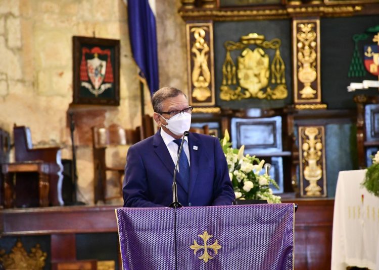 Leonardo Aguilera, Refidomsa