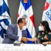 Lorenzo Ramírez, director general del Indocal, junto a Biviana Riveiro Disla, directora ejecutiva de ProDominicana.