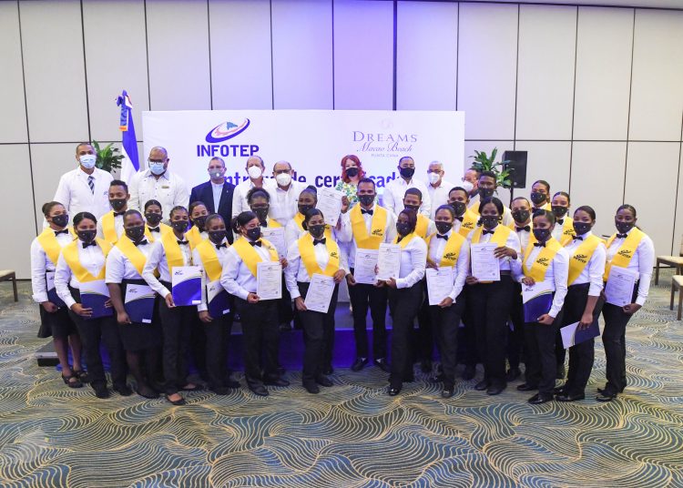 Los 26 participantes pasan a formar parte de Dreams Macao Beach.