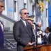 El presidente Luis Abinader durante la rueda de prensa en la que dio a conocer la información este jueves, frente al Palacio de la Policía Nacional. | Fuente externa.