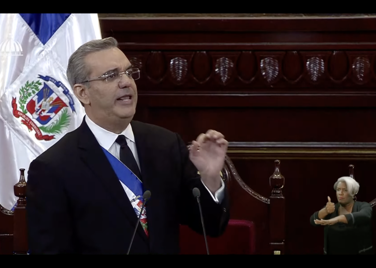 Luis Abinader.
