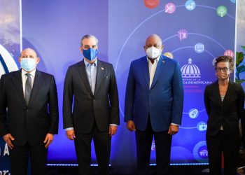 Luis Abinader y Roberto Fulcar