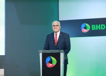 Luis Lembert, gerente general del Banco BHD. - Fuente externa.