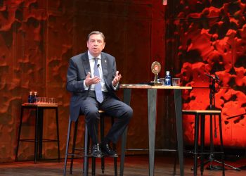 Luis Planas, ministro de Agricultura de España. | Fuente externa.