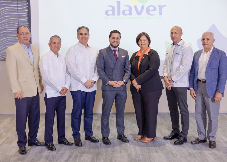 Luis Sabater, Francisco Deschamps, Ruben Alavarez, Raul Ovalle, Milafros De Feliz, Erick Salcedo, Luis Marte. | Fuente externa.