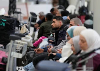 El riesgo para la aviación civil se debe sobre todo a la actividad de sistemas de defensa aérea a diversos niveles de altitud y al lanzamiento de misiles balísticos.