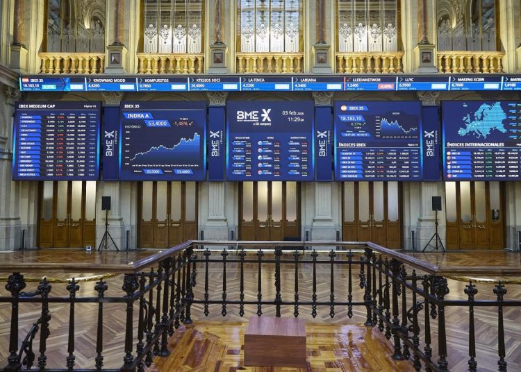 Esto es 4.8% de su valor desde los primeros bombardeos de Israel y Estados Unidos sobre Irán.