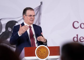 Ebrard, sostuvo que estos seis parques industriales, son parte de la estrategia para impulsar el crecimiento industrial.