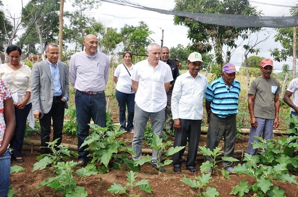 mision mesoamerica sin hambre a monte plata