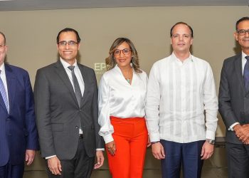 Magín Díaz, Juan Ariel Jiménez, Bredyg Disla, Napoleón Rodriguez y Jaime Aristy. - Fuente externa.