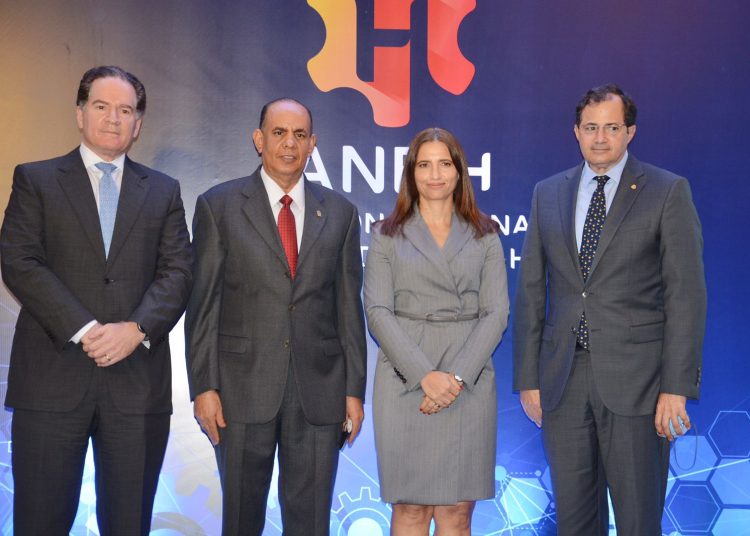 Manuel Corripio Alonso, Noel Ureña, Ana Figueiredo y Steven Puig