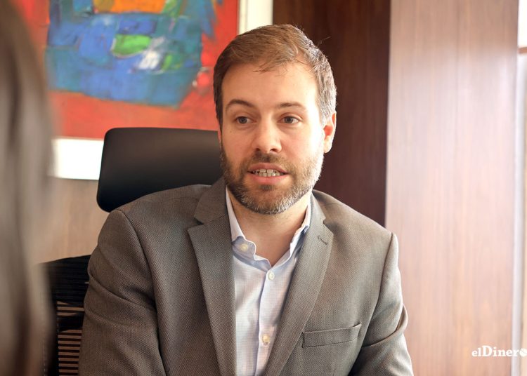 Marc Canal, coautor del libro "Un siglo de abundancia" y associate partner en McKinsey España.