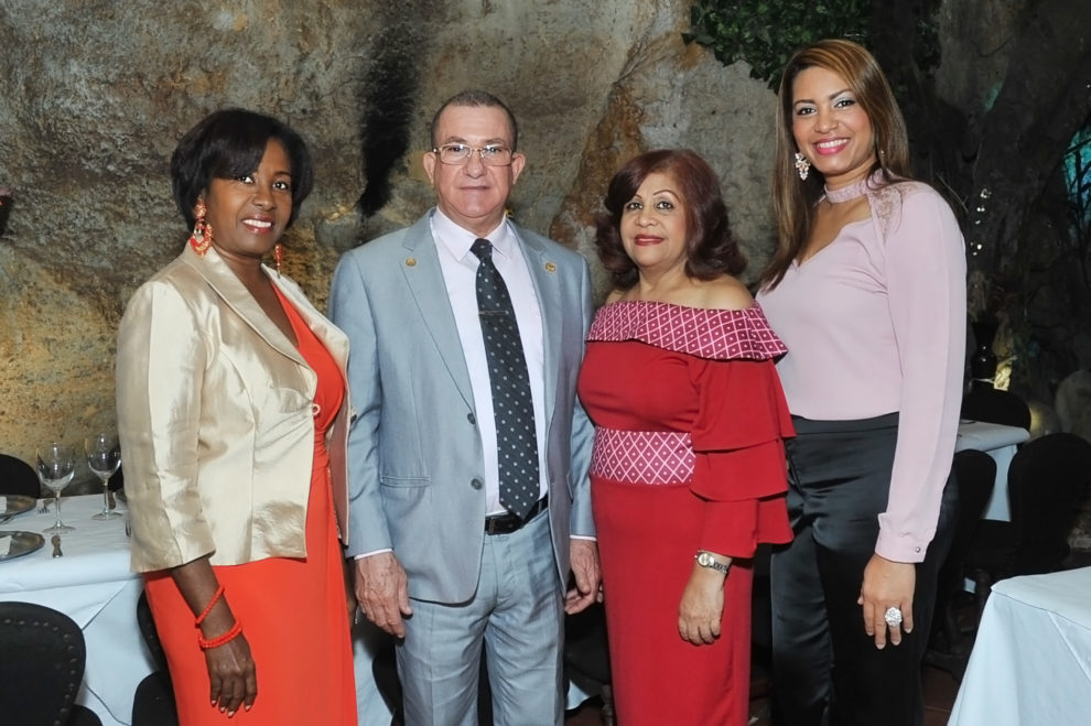 martha severino, benito grullon, sandra martinez y rut amaro 2