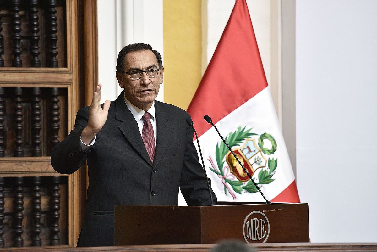 martín vizcarra presidente perú