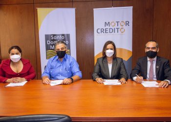 Mayra Jiménez, Miguel Barletta, Benahuare Pichardo y Xavier Hernández.