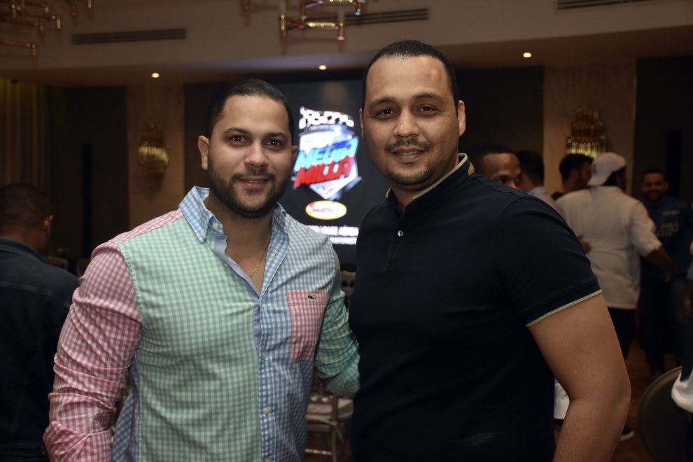 media milla sunix ivan araujo y vinichel valerio