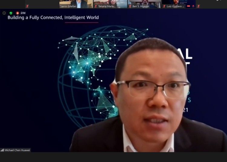 Michael Chen, director de comunicaciones corporativas de Huawei Latinoamérica y el Caribe,