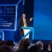 Michael Kremer plantea que innovación tecnológica debe estar acompañada por mecanismos institucionales que permitan probar, evaluar y escalar las iniciativas con mejores resultados.