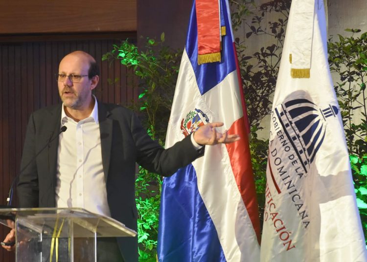 Michael Kremer, premio nobel de Economía 2019.