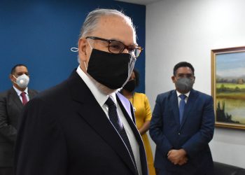 El ministro de Economía, Miguel Ceara Hatton. | Fuente externa.