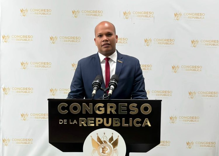 Puntualiza que "Espacio Legislativo" reunirá a legisladores y representantes de diversos sectores.
