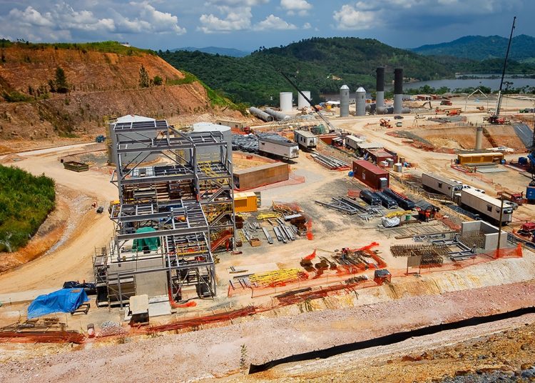 Los datos de la ONE muestran que el sector minero destinó RD$1,870 millones a los gastos de envases y envolturas en 2022. - Fuente externa.