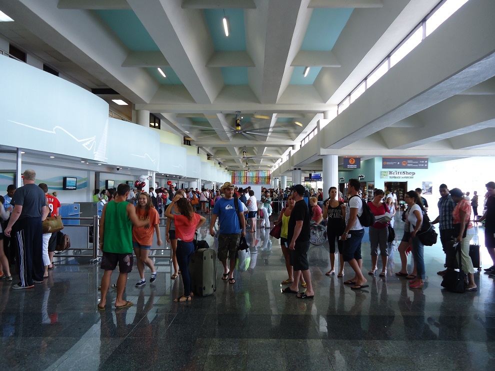 Carrera Deportista grupo Aeropuerto de Puerto Plata reconocido como mejor aeropuerto AL y Caribe