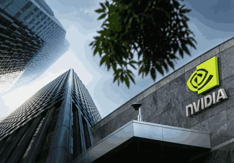 Nvidia lideró las ganancias tras presentar un nuevo chip para computadoras personales.