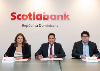 Nancy Camacho Carlos Rijo y Leonardo Muñoz