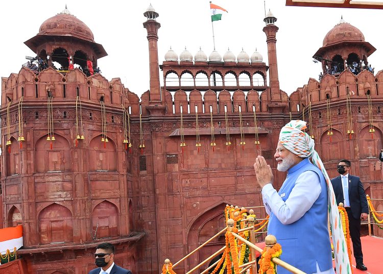Narendra Modi India 75 aniversario