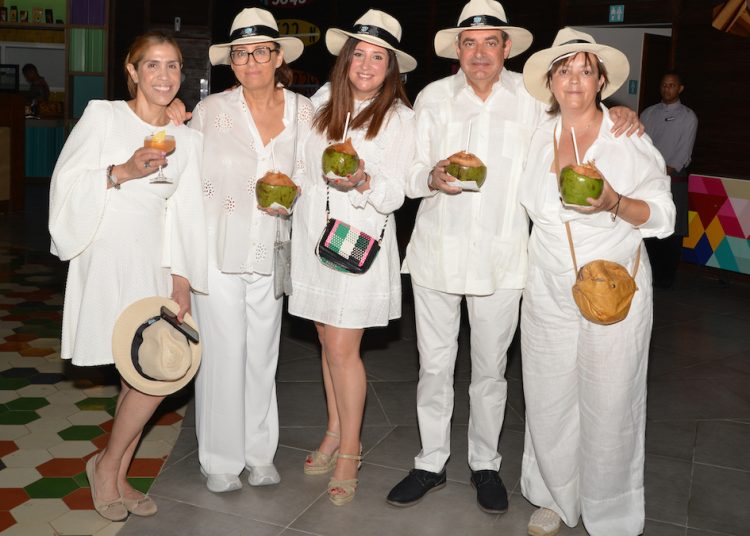 Nathaly Salas, Nieves Rocha, Sara Pulido, Francisco Moreno y Cristina Mendoza. | Fuente externa.
