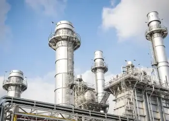 El tercer lugar lo ocupó el Fuel Oil 6, que contribuyó con un 12% del total generado (232 gigavatios hora).- Fuente externa.