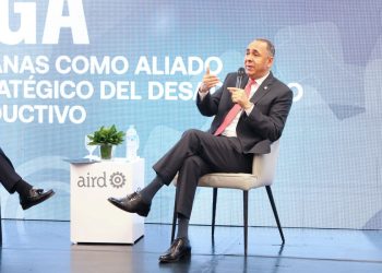 Arroyo señala que contrabando, subvaloración y falsificación afectan directamente a empresas que producen e invierten dentro de la ley.