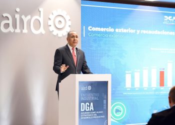 Nelson Arroyo indica sistema buscará detectar anomalías relacionadas con determinación de obligación tributaria aduanera.