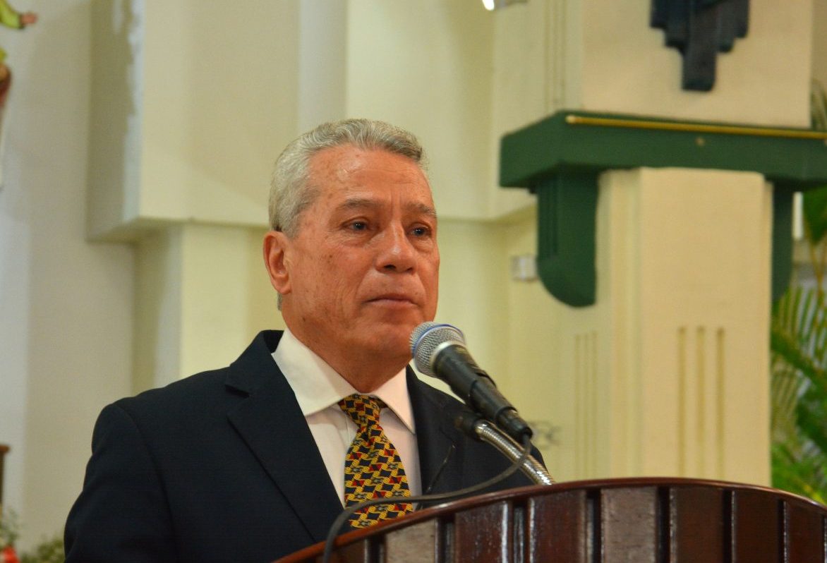 nelson toca simo ministro de industria y comercio